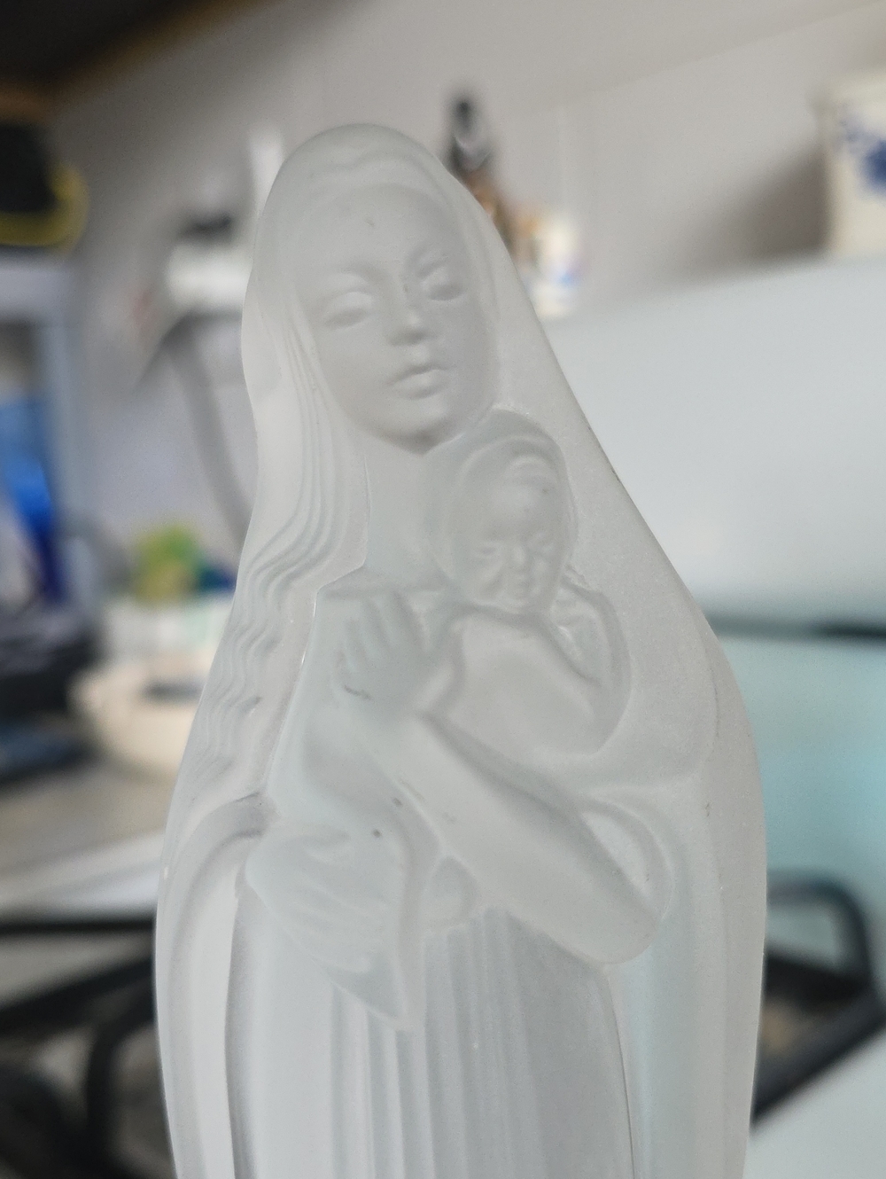 80s Marked Frosted Crystal Virgin Mary Baby Jesus Vintage Statue 8"